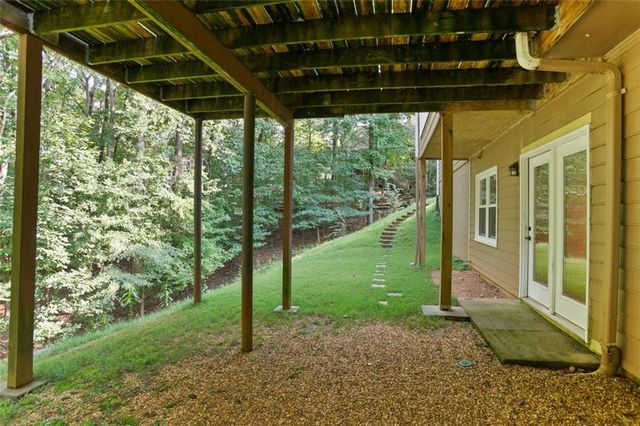 1704 Amberwood Pointe, Woodstock, GA 30189