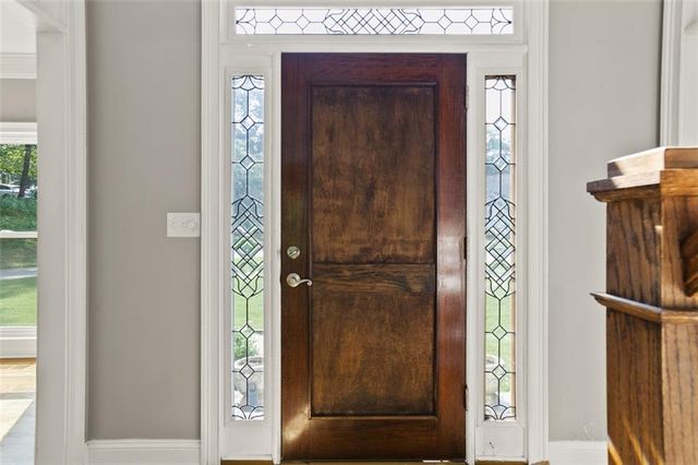 1704 Amberwood Pointe, Woodstock, GA 30189