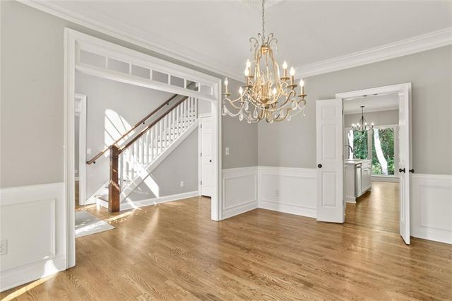 1704 Amberwood Pointe, Woodstock, GA 30189