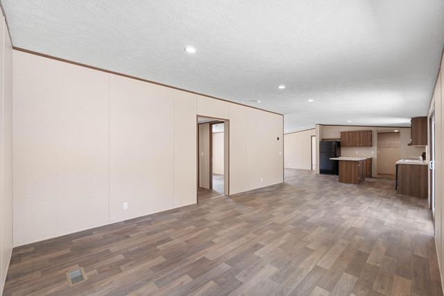 265 E Michaelangelo Road, Defuniak Springs, FL 32433