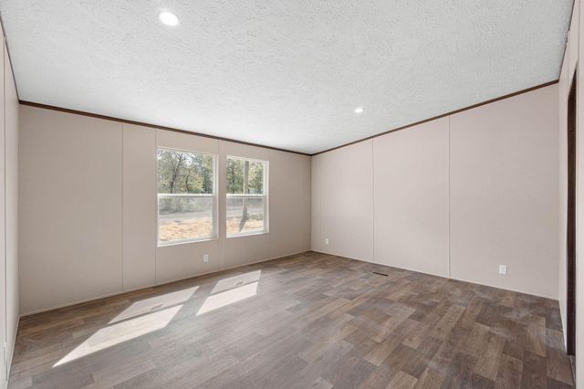 265 E Michaelangelo Road, Defuniak Springs, FL 32433