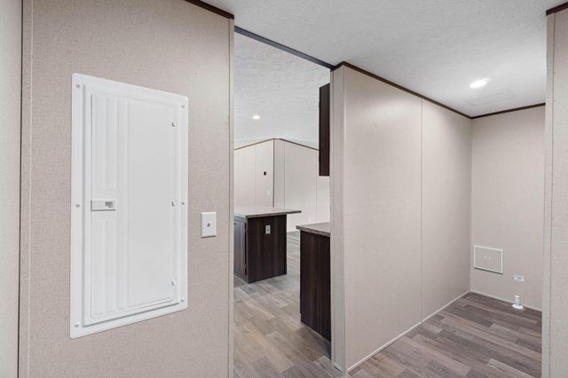 265 E Michaelangelo Road, Defuniak Springs, FL 32433