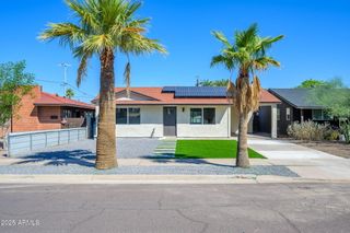 1116 E Almeria Road, Phoenix, AZ 85006