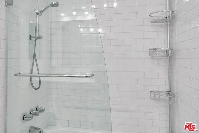 7300 Franklin Avenue 548, Los Angeles, CA 90046