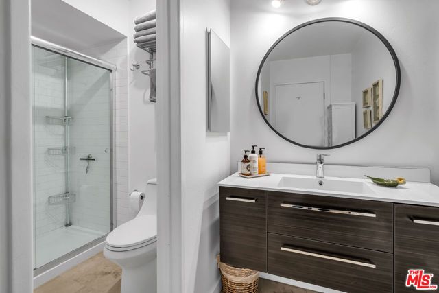 7300 Franklin Avenue 548, Los Angeles, CA 90046