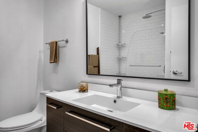 7300 Franklin Avenue 548, Los Angeles, CA 90046