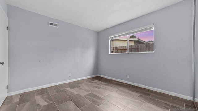3670 Rosa Linda, San Diego, CA 92154