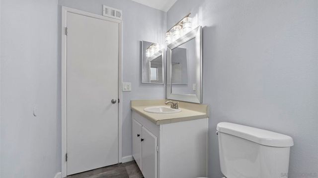 3670 Rosa Linda, San Diego, CA 92154
