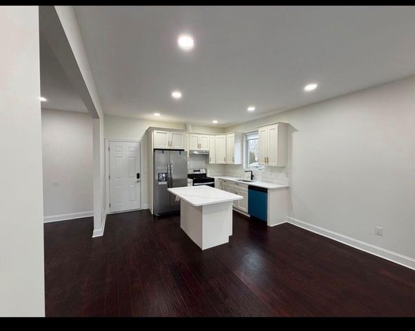 3455 La Salle Drive, Ann Arbor, MI 48108