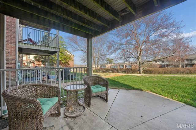 1380 Willow Brook Cove Court 1, St Louis, MO 63146