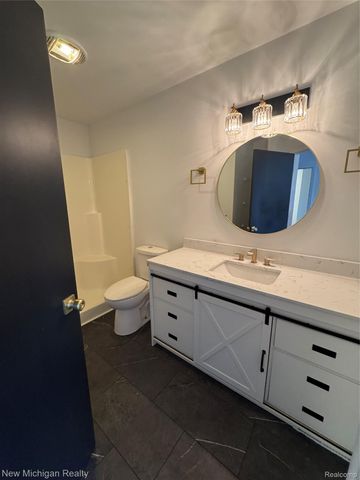 3065 Wild Orchid Lane, Burton, MI 48519