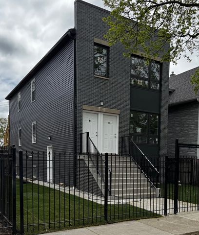 653 N Spaulding Avenue, Chicago, IL 60624