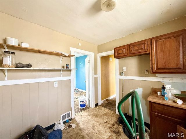 5346 Janet Avenue, St Louis, MO 63136