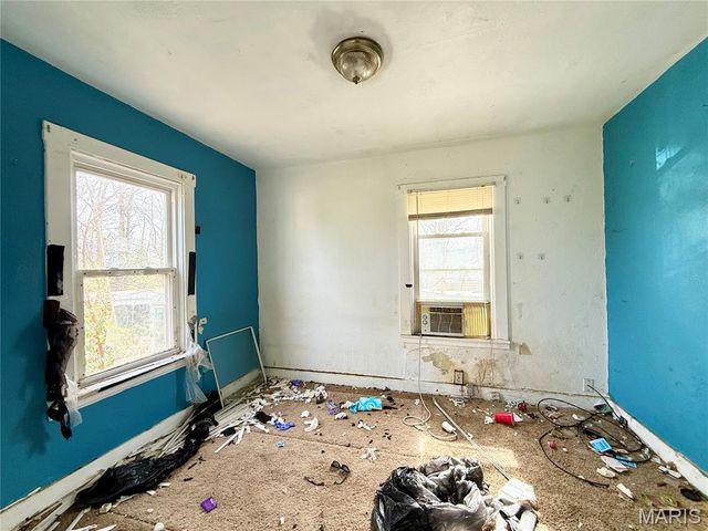 5346 Janet Avenue, St Louis, MO 63136