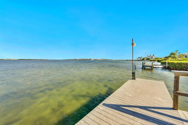 2512 AVENUE A, Bradenton Beach, FL 34217