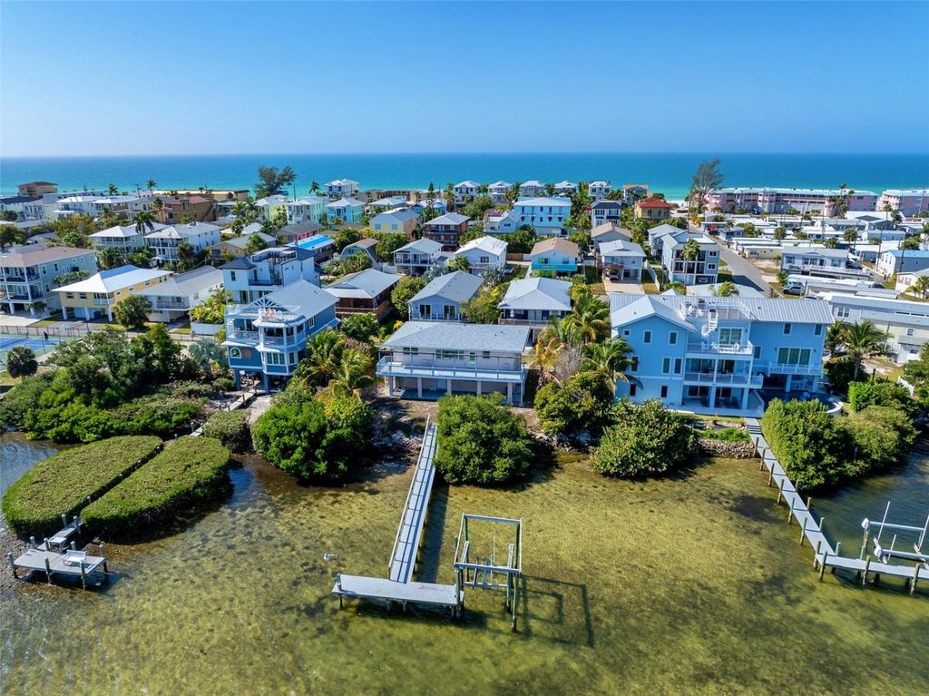 2512 AVENUE A, BRADENTON BEACH, FL 34217 — photo 4