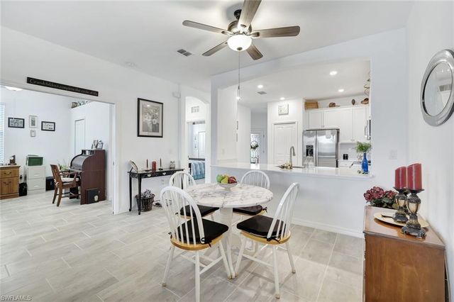 1653 Alameda DR, Naples, FL 34120