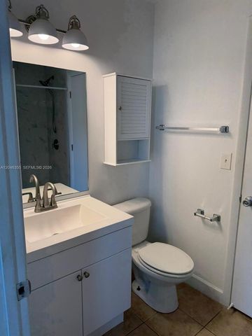 5761 Riverside Drive 304B4, Coral Springs, FL 33067