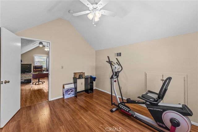 940 Torrey Pine, Colton, CA 92324