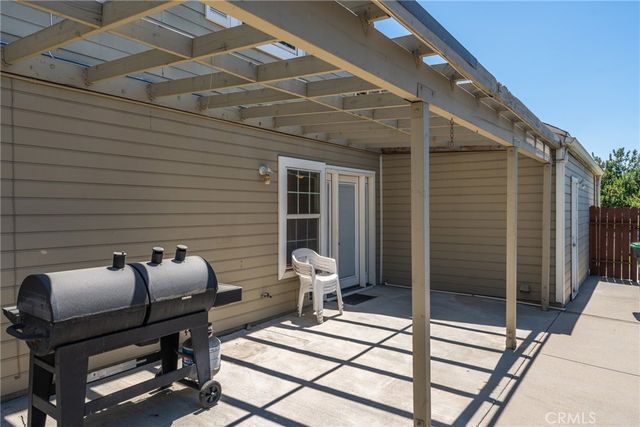 940 Torrey Pine, Colton, CA 92324