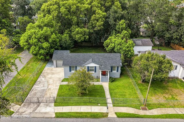 5257 ATTLEBORO Street, Jacksonville, FL 32205