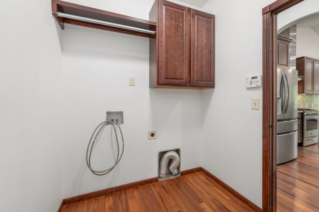 2224 N Flutter Ct, Wichita, KS 67228