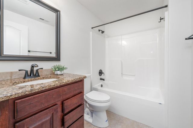 2224 N Flutter Ct, Wichita, KS 67228