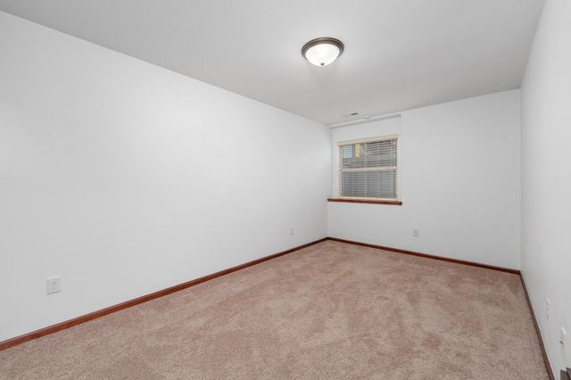 2224 N Flutter Ct, Wichita, KS 67228
