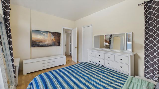 3564 89th Street 5C, Jackson Heights, NY 11372