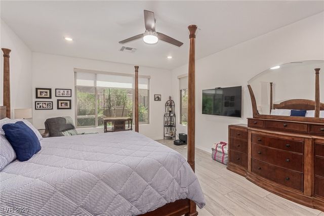 29 Mirage View Drive, Henderson, NV 89011