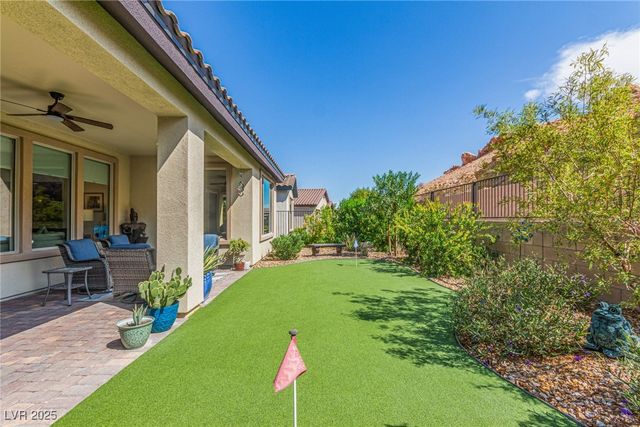 29 Mirage View Drive, Henderson, NV 89011