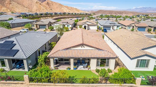 29 Mirage View Drive, Henderson, NV 89011