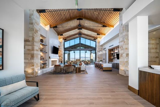 29 Mirage View Drive, Henderson, NV 89011