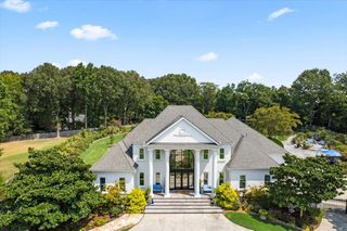 9760 FOX HILL CIR N, Germantown, TN 38139