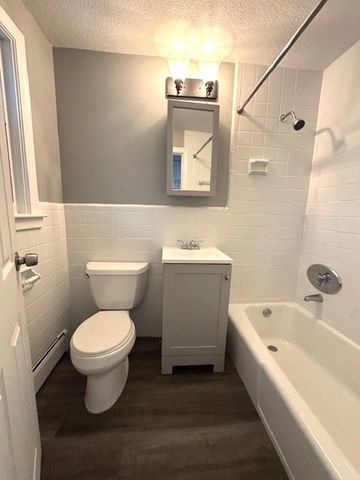 23 Burlington Street 3, Woburn, MA 01801