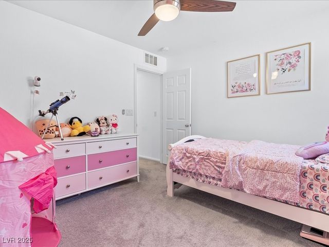 6082 Rose Springs Avenue, Las Vegas, NV 89130