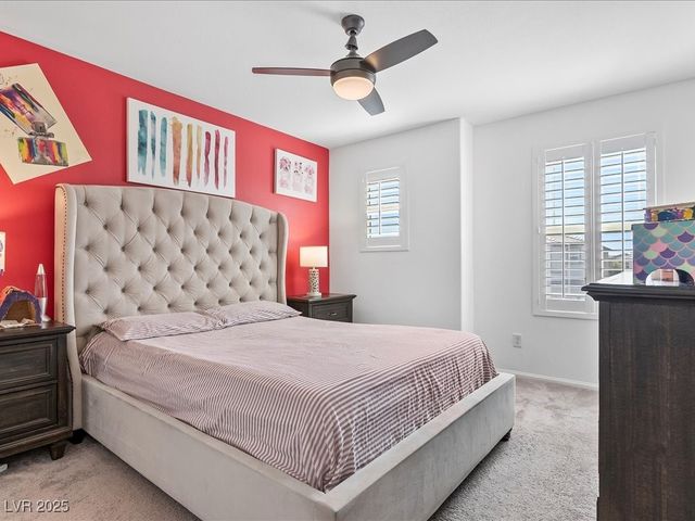 6082 Rose Springs Avenue, Las Vegas, NV 89130