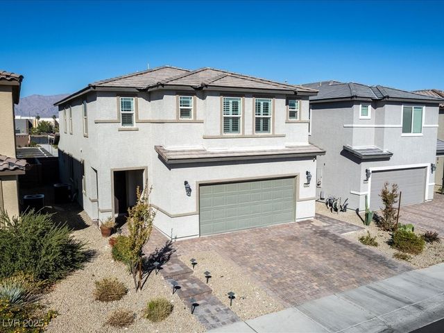 6082 Rose Springs Avenue, Las Vegas, NV 89130