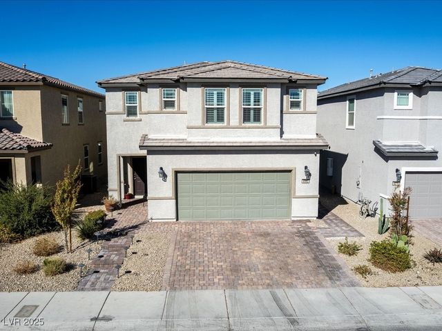 6082 Rose Springs Avenue, Las Vegas, NV 89130