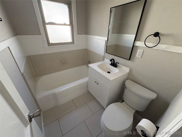 111 S 65th West Avenue, Tulsa, OK 74127