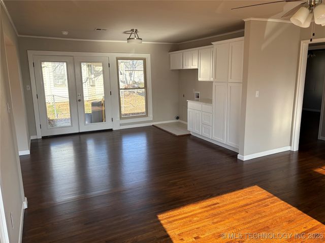 111 S 65th West Avenue, Tulsa, OK 74127