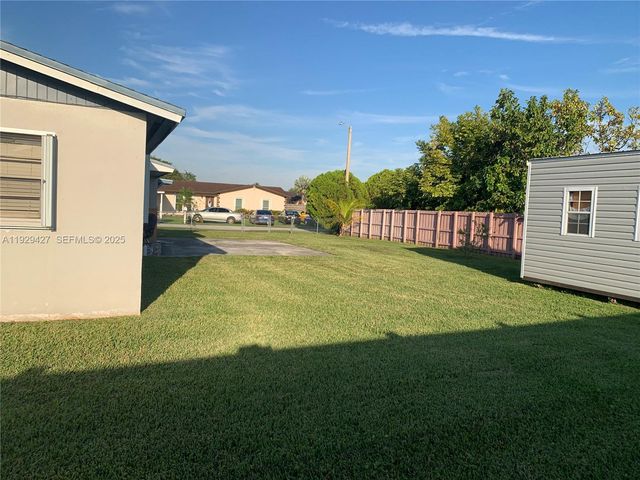 14301 SW 105th Ave 0, Miami, FL 33176