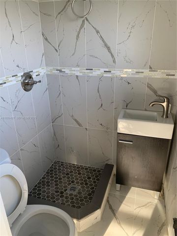 14301 SW 105th Ave 0, Miami, FL 33176