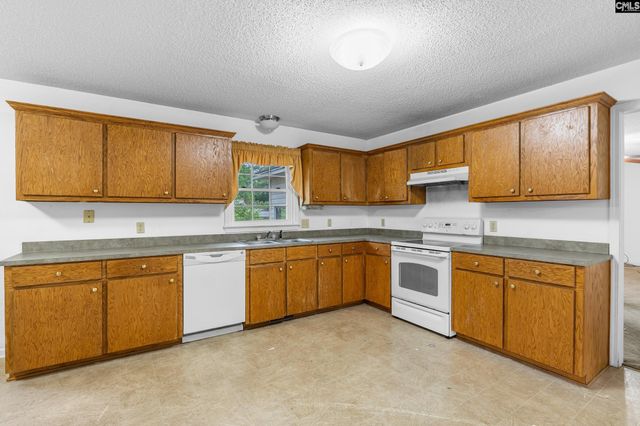 1101 Sunnyhill Road, Camden, SC 29020
