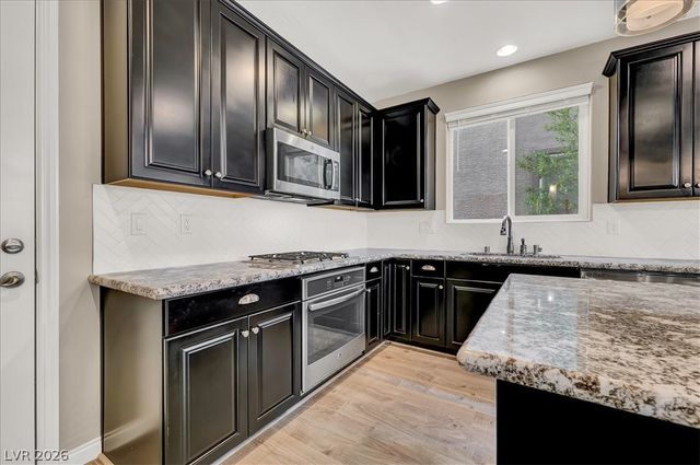 851 North Water Street, Henderson, NV 89011