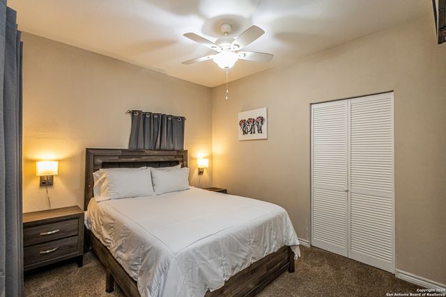 1202 N CENTER, San Antonio, TX 78202