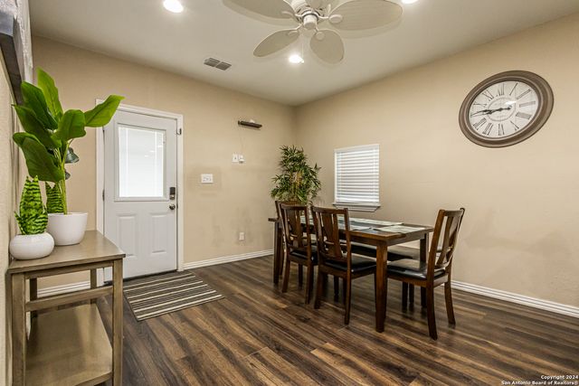 1202 N CENTER, San Antonio, TX 78202