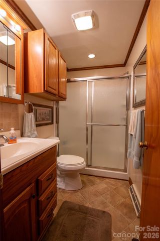 40 Double Island Road, Burnsville, NC 28714