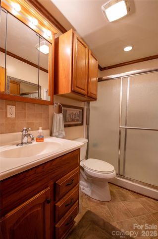 40 Double Island Road, Burnsville, NC 28714