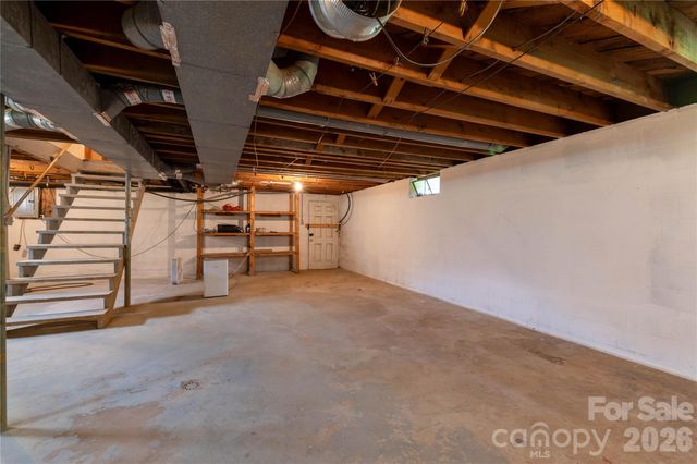 40 Double Island Road, Burnsville, NC 28714